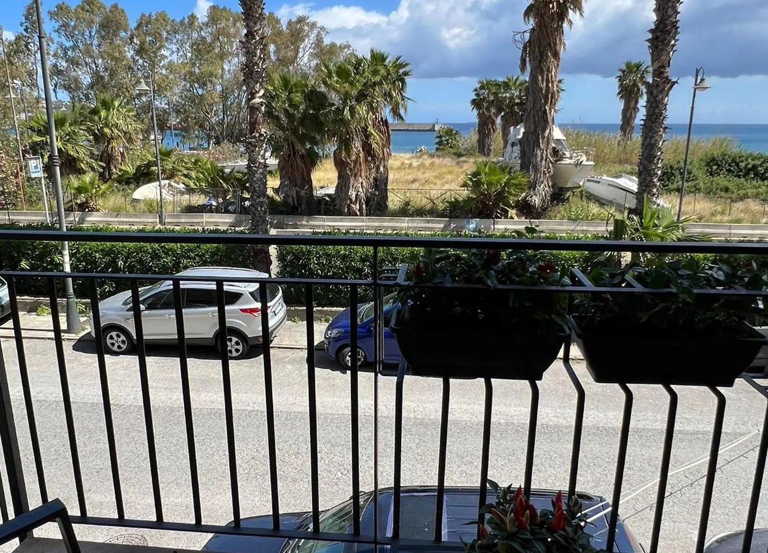 Mia Rooms B&B Μιλάτσο